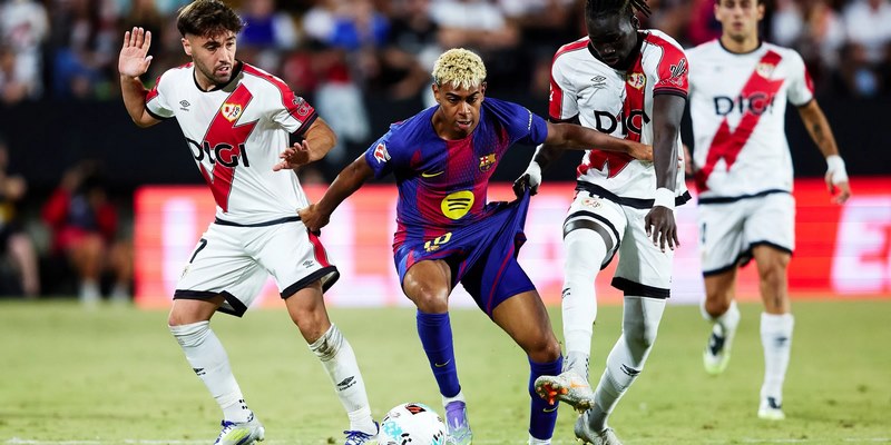 Barca vẫn tỏ ra lấn lướt tại La Liga