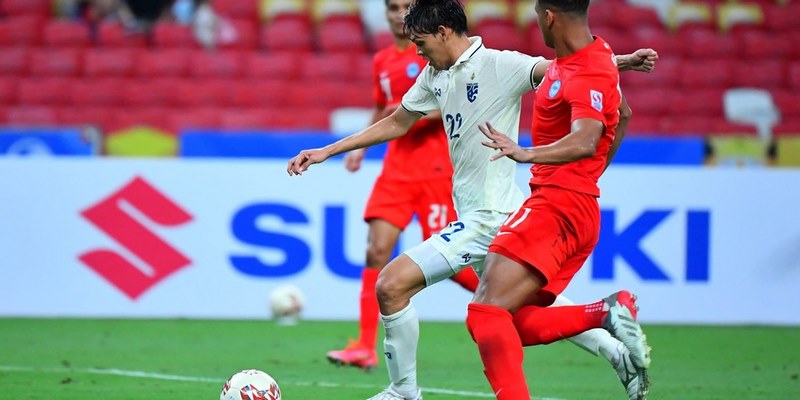 Phong độ của cả Singapore và Thái Lan tại AFF Cup đều rất ấn tượng